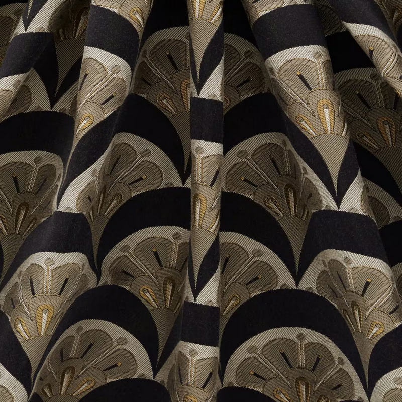 Deco Scallop Multi Jacquard in Pewter Dark