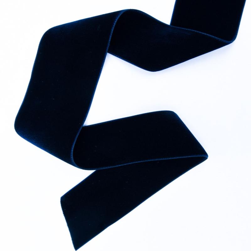 Double Velvet Ribbon Navy 48 mm